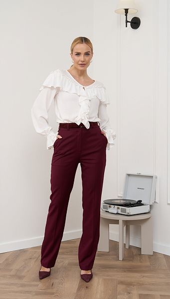 Фото belaa-bluza-s-rusami-011 товару Біла блуза з рюшами