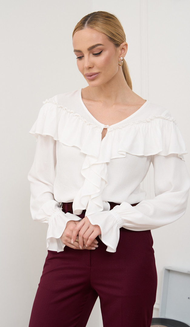 Фото belaa-bluza-s-rusami-016 товару Біла блуза з рюшами0