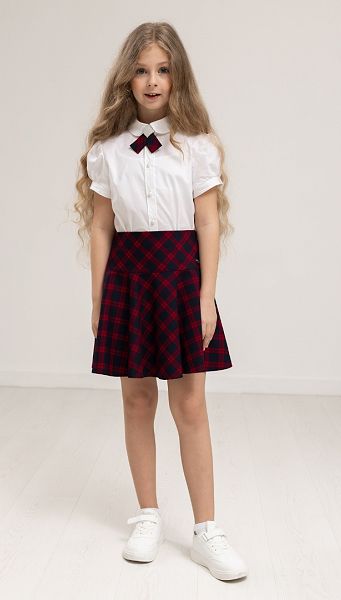 Фото belaa-bluzka-dla-devocki-s-broskoj-1 товару Біла блузка для дівчинки з брошкою Фото belaa-bluzka-dla-devocki-s-broskoj-1 товару Біла блузка для дівчинки з брошкою