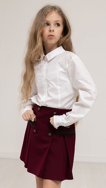 Фото belaa-bluzka-dla-devocki-s-dekorirovanoj-koketkoj-2 товару Біла блузка для дівчинки з декорованою кокеткою0