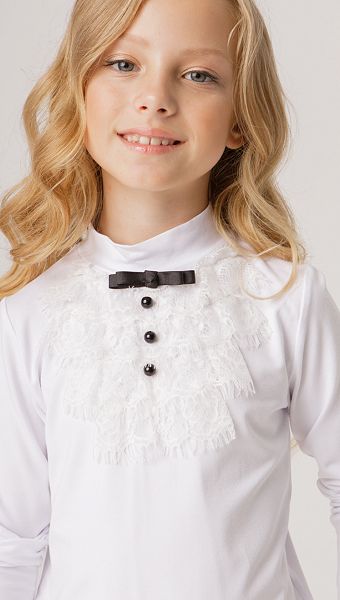 Фото belyj-golf-dla-devocki-s-zabo-05 товару Білий гольф для дівчинки з жабо0