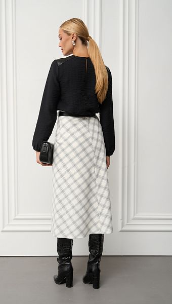 Фото bluza-bazovaa-cernaa-06 товару Блуза базова чорна0