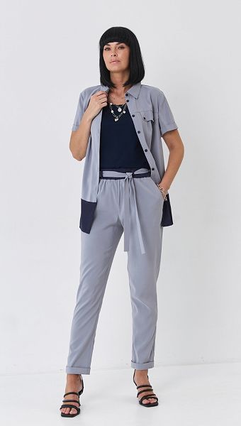 Фото bluza-rubaska-na-pugovicah-seraa-2 товару Блуза-сорочка на гудзиках сіра0