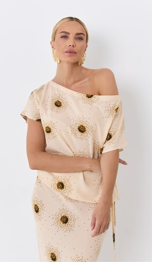 Фото bluza-s-printom-bez-1 товару Блуза з принтом беж0
