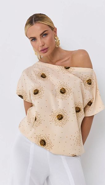 Фото bluza-s-printom-bez-6 товара Блуза с принтом беж0 Фото bluza-s-printom-bez-6 товара Блуза с принтом беж0