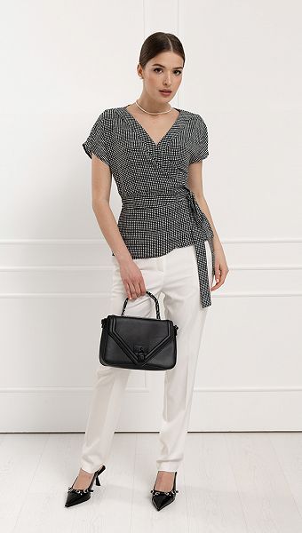 Фото bluza-zenskaa-s-poasom-cerno-belaa-03 товару Блуза жіноча з поясом чорно-біла0 Фото bluza-zenskaa-s-poasom-cerno-belaa-03 товару Блуза жіноча з поясом чорно-біла0