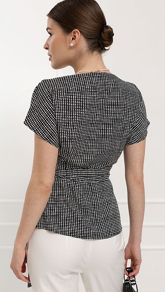 Фото bluza-zenskaa-s-poasom-cerno-belaa-05 товару Блуза жіноча з поясом чорно-біла0