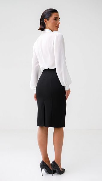 Фото bluzka-belaa-s-koketkoj-03 товара Блузка белая с кокеткой0