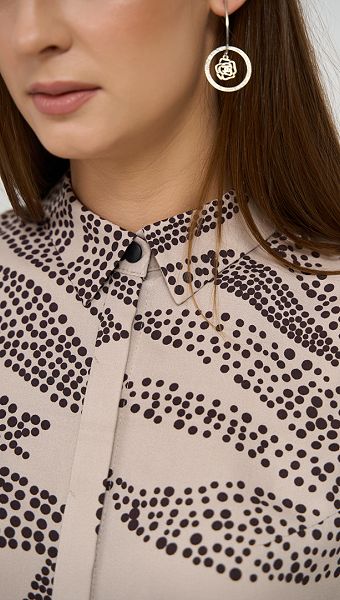 Фото bluzka-cveta-kapucino-v-print-03 товара Блузка цвета капучино в принт0