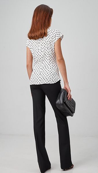 Фото bluzka-s-printom-v-goroh-bez-rukavov-05 товара Блузка с принтом в горох без рукавов0