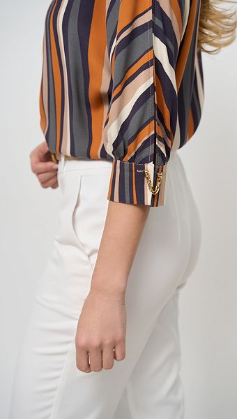 Фото bluzka-s-printom-v-polosku-04 товара Блузка с принтом в полоску0