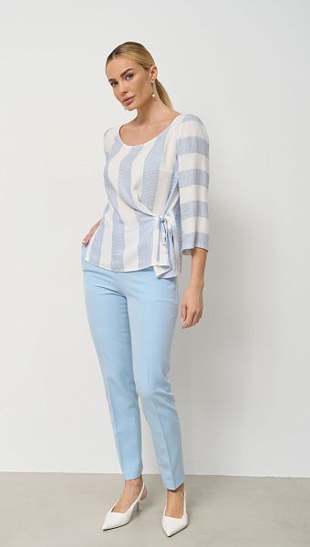 Фото bluzka-svobodnogo-kroa-v-polosku-golubaa-02 товара Блузка свободного кроя в полоску голубая0