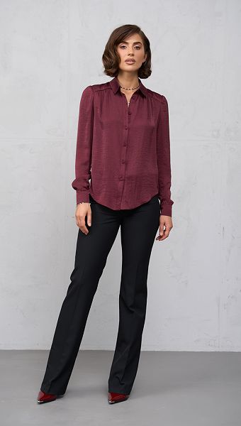 Фото bluzka-zenskaa-na-pugovicah-bordo-02 товара Блузка женская на пуговицах бордо0