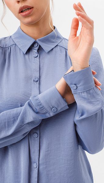 Фото bluzka-zenskaa-na-pugovicah-golubaa-02 товару Блузка жіноча на гудзиках блакитна