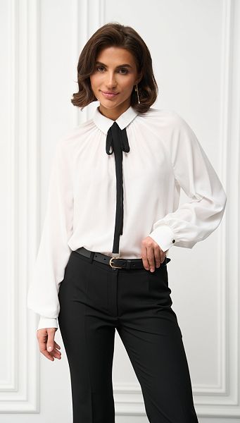 Фото bluzka-zenskaa-reglan-molocnaa-06 товару Блузка жіноча реглан молочна