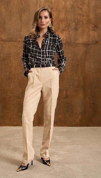 Фото bluzka-zenskaa-v-kletocku-cernaa-02 товару Блузка жіноча в клітинку чорна0 Фото bluzka-zenskaa-v-kletocku-cernaa-02 товару Блузка жіноча в клітинку чорна0