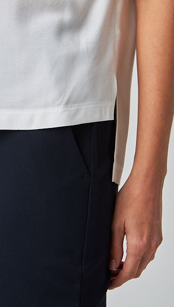 Фото bluzon-bazovyj-molocnyj-06 товару Блузон базовий молочний0 Фото bluzon-bazovyj-molocnyj-06 товару Блузон базовий молочний0