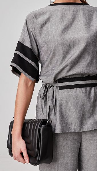 Фото bluzon-s-poasom-seryj-04 товара Блузон с поясом серый0