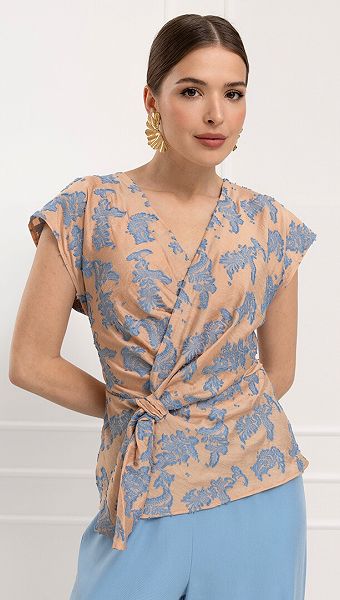 Фото bluzon-zenskij-golubovato-pudrovyj-02 товару Блузон жіночий блакитно-пудровий0