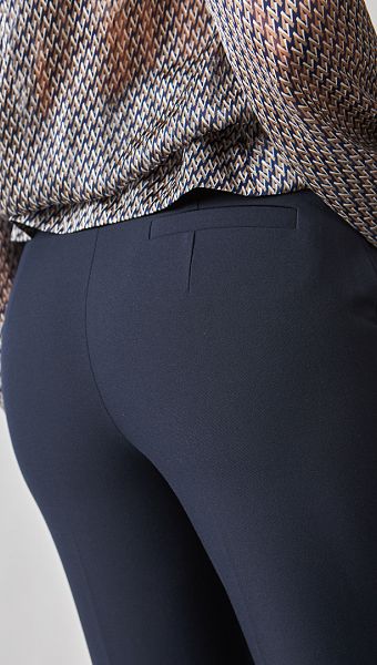 Фото bruki-bazovye-s-karmanami-sinie-06 товара Брюки базовые с карманами синие0 Фото bruki-bazovye-s-karmanami-sinie-06 товара Брюки базовые с карманами синие0