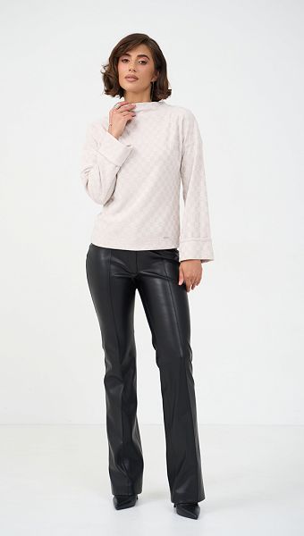 Фото bruki-kles-iz-ekokozi-cernye-01 товара Брюки клеш из экокожи черные0 Фото bruki-kles-iz-ekokozi-cernye-01 товара Брюки клеш из экокожи черные0