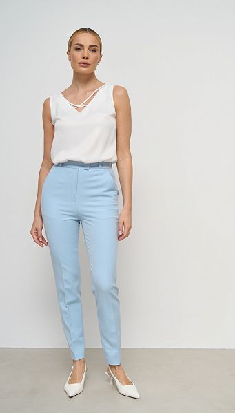 Фото bruki-s-vysokoj-posadkoj-golubye-04 товару Штани з високою посадкою блакитні