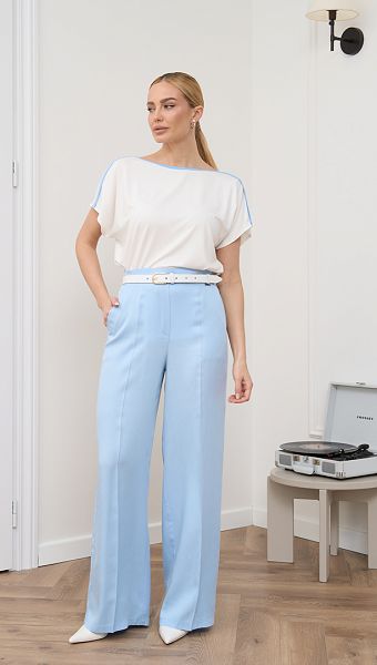 Фото bruki-zenskie-pramye-golubye-1 товара Брюки женские прямые голубые0 Фото bruki-zenskie-pramye-golubye-1 товара Брюки женские прямые голубые0