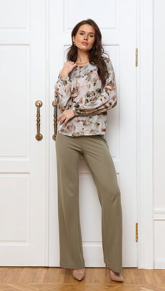 Фото bruki-zenskie-pramye-olivkovye-06 товару Штани жіночі прямі оливкові0 Фото bruki-zenskie-pramye-olivkovye-06 товару Штани жіночі прямі оливкові0