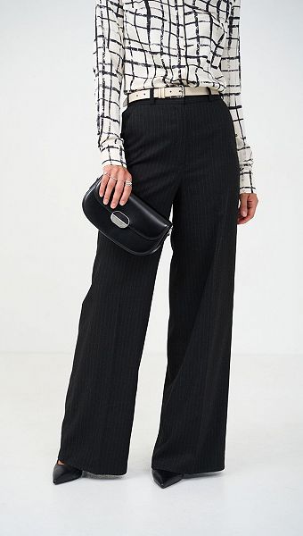 Фото bruki-zenskie-pramye-v-polosku-grafit-6 товара Брюки женские прямые в полоску графит0