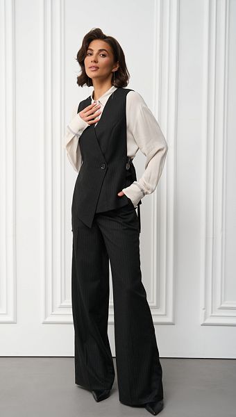 Фото bruki-zenskie-pramye-v-polosku-grafit-7 товара Брюки женские прямые в полоску графит0 Фото bruki-zenskie-pramye-v-polosku-grafit-7 товара Брюки женские прямые в полоску графит0