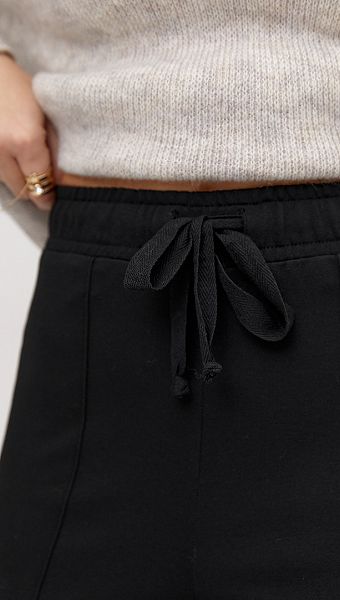 Фото bruki-zenskie-teplye-pramye-cernye-04 товару Штани жіночі теплі прямі чорні0