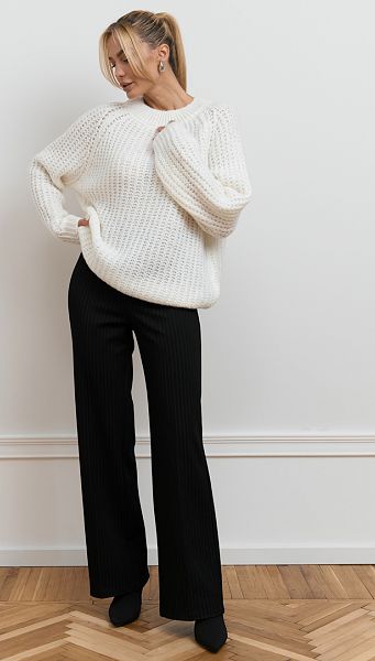 Фото dzemper-zenskij-trikotaznyj-belyj-01 товара Джемпер женский трикотажный белый Фото dzemper-zenskij-trikotaznyj-belyj-01 товара Джемпер женский трикотажный белый