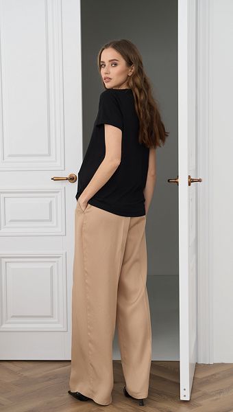 Фото futbolka-bazovaa-cernaa-04 товару Футболка базова чорна0