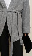 Фото kardigan-trikotaznyj-s-poasom-seryj-3 товару Кардиган трикотажний з поясом сірий0 Фото kardigan-trikotaznyj-s-poasom-seryj-3 товару Кардиган трикотажний з поясом сірий0