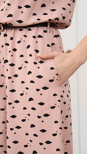 Фото kombinezon-zenskij-pudrovo-cernyj-05 товара Комбинезон женский пудрово-черный0 Фото kombinezon-zenskij-pudrovo-cernyj-05 товара Комбинезон женский пудрово-черный0