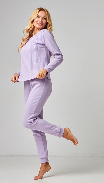 Фото kostum-domasnij-zenskij-sirenevyj-05 товара Костюм домашний женский сиреневый0 Фото kostum-domasnij-zenskij-sirenevyj-05 товара Костюм домашний женский сиреневый0