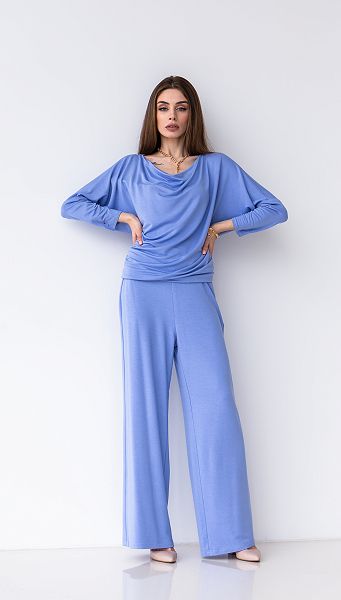 Фото lavandovye-trikotaznye-sirokie-bruki-02 товара Лавандовые трикотажные широкие брюки