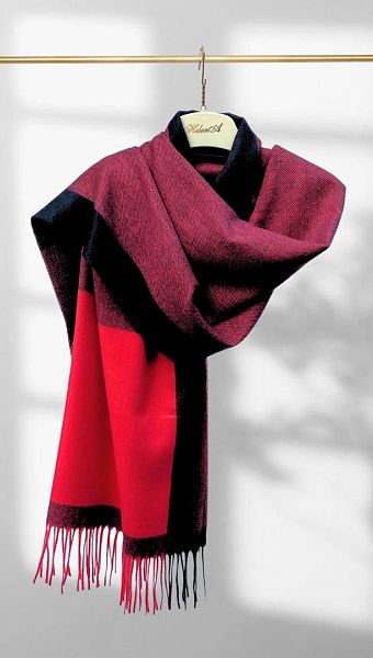 Фото palantin-ashaao-krasno-cernyj-01 товара Палантин красно-черный Фото palantin-ashaao-krasno-cernyj-01 товара Палантин красно-черный