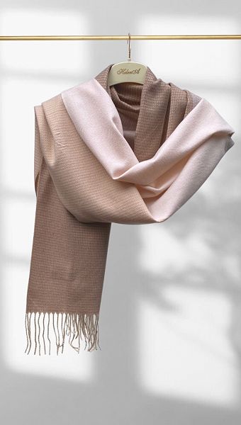 Фото palantin-multikolor-pudro-persikovyj-01 товару Палантин мультиколор пудро-персиковий Фото palantin-multikolor-pudro-persikovyj-01 товару Палантин мультиколор пудро-персиковий