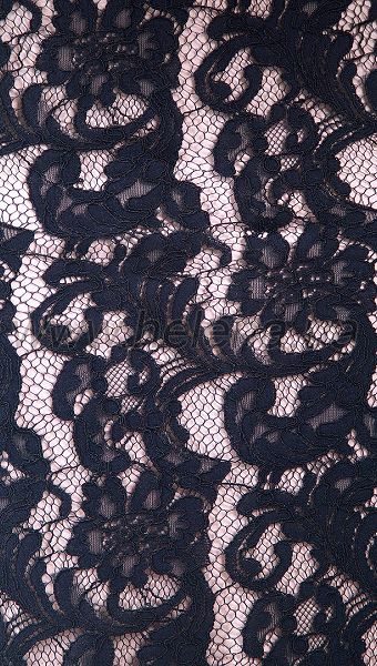 Фото plate-futlar-iz-kruzeva-05 товара Платье-футляр из кружева0