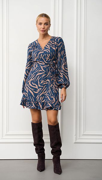 Фото plate-krep-bezevo-sinee-3 товара Платье креп бежево-синее0 Фото plate-krep-bezevo-sinee-3 товара Платье креп бежево-синее0