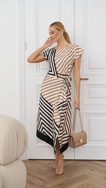 Фото plate-letnee-asimmetricnoe-v-polosku-02 товару Сукня літня асиметрична в смужку0