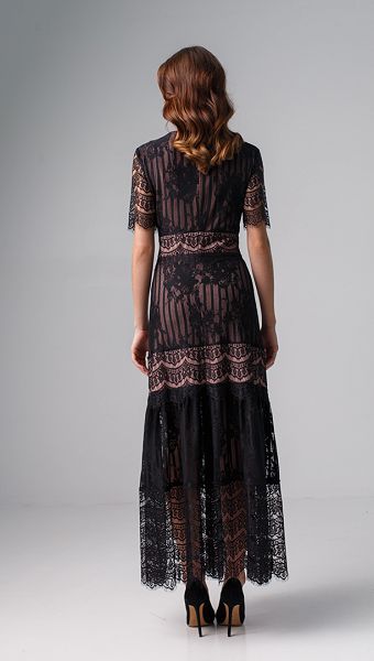 Фото plate-maksi-iz-kruzeva-cernoe-04 товара Платье макси из кружева черное0