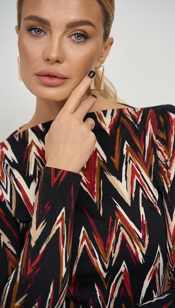 Фото plate-midi-v-geometriceskij-print-03 товара Платье миди в геометрический принт