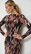 Фото plate-midi-v-geometriceskij-print-05 товара Платье миди в геометрический принт0 Фото plate-midi-v-geometriceskij-print-05 товара Платье миди в геометрический принт0
