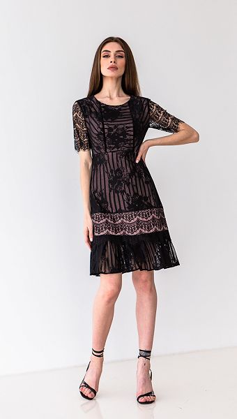 Фото plate-mini-iz-kruzeva-cernoe-01 товару Сукня міні з мережива чорна0