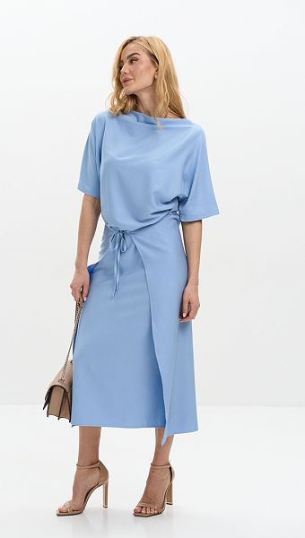 Фото plate-na-zavazkah-goluboe-06 товара Платье на завязках голубое0