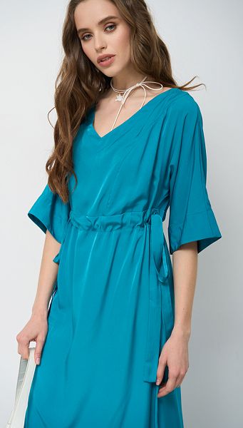 Фото plate-trapecia-cveta-morskoj-volny-011 товара Платье трапеция цвета морской волны Фото plate-trapecia-cveta-morskoj-volny-011 товара Платье трапеция цвета морской волны