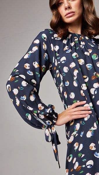 Фото plate-trapecia-s-printom-sinee-04 товару Сукня трапеція з принтом синя0