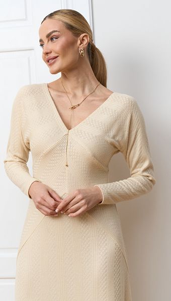 Фото plate-trikotaznoe-s-uzorom-slivocnoe-05 товара Платье трикотажное с узором сливочное0